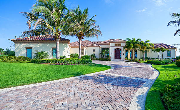 Best Driveway Resurfacing Pavers  in Mona, UT